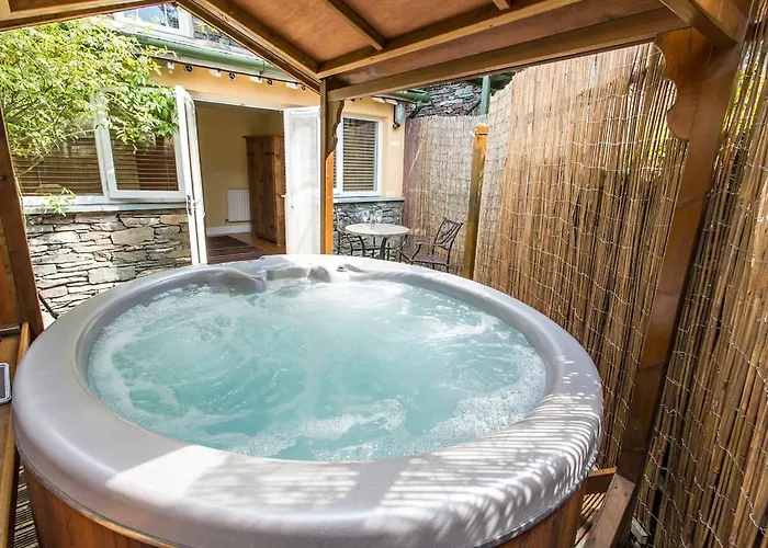 Moss Grove Organic Grasmere